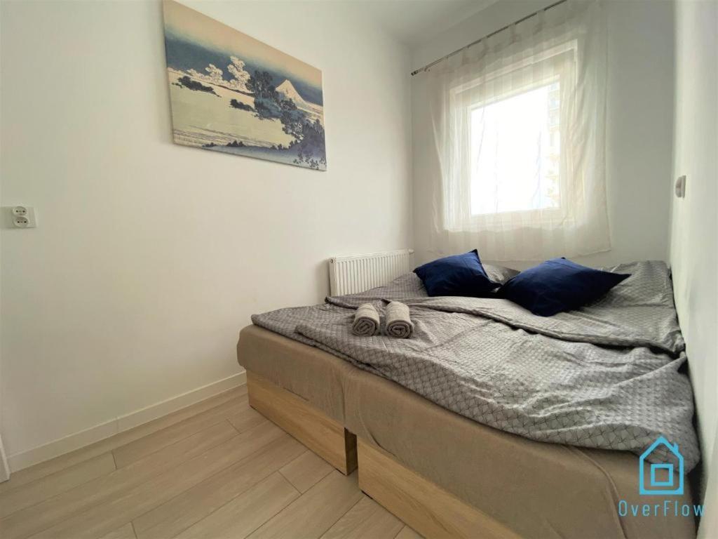 Milky Apartment With Balcony - 3 Km To Baltic Sea Gdansk Bagian luar foto